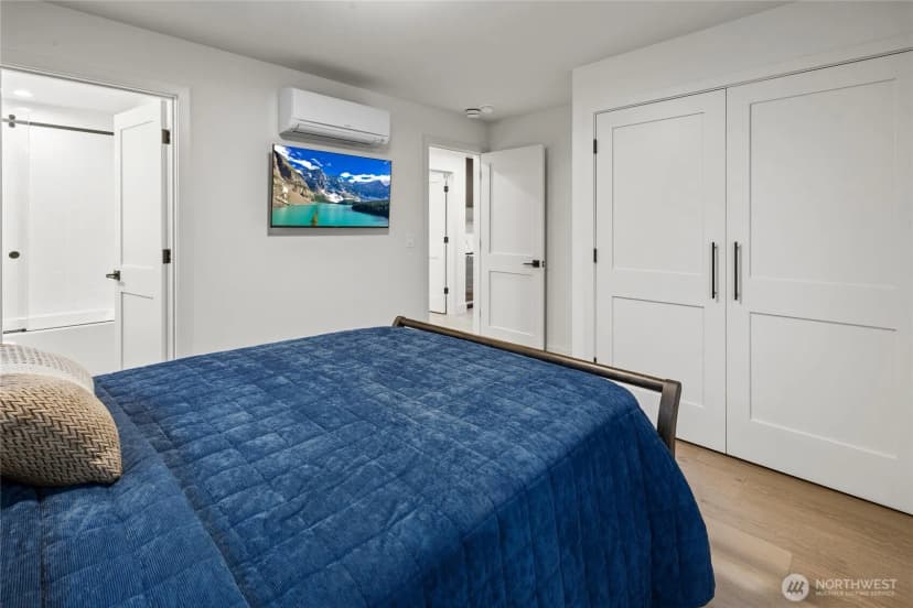 Property photo for 246 5th Avenue W, Kirkland photo 22