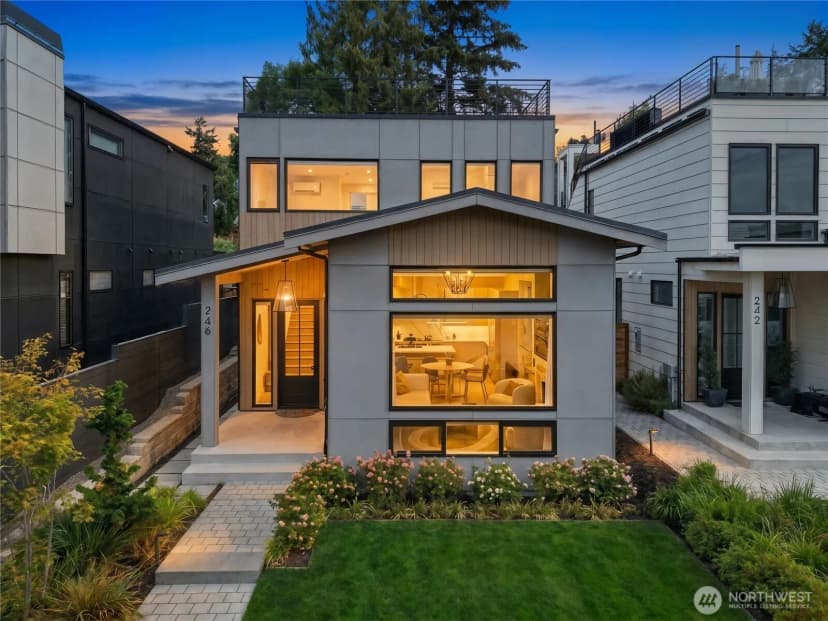 Property photo for 246 5th Avenue W, Kirkland