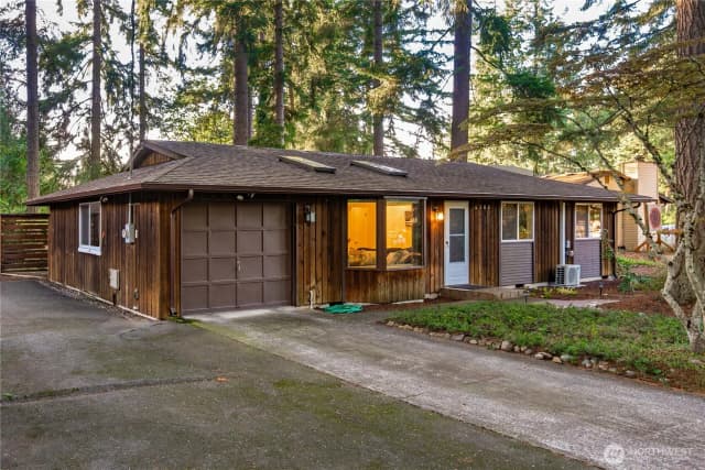 Property photo for 6503 188th Avenue E, Bonney Lake photo 2