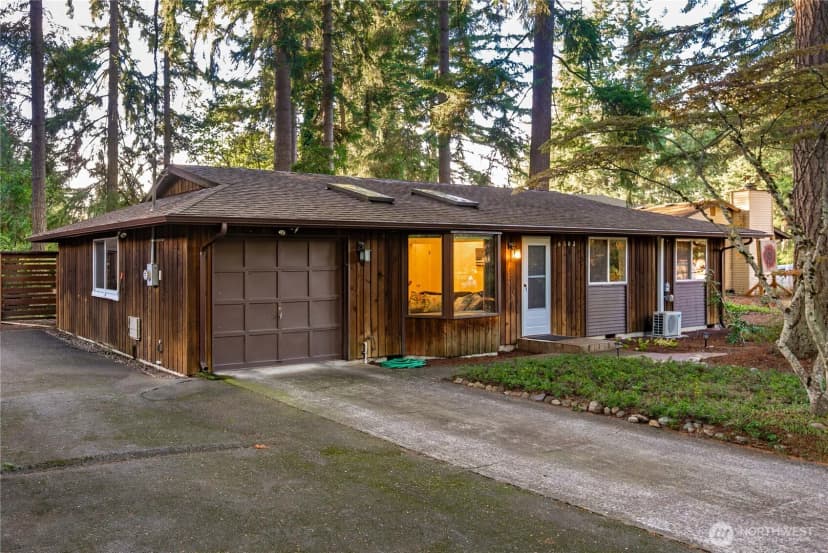 Property photo for 6503 188th Avenue E, Bonney Lake photo 2
