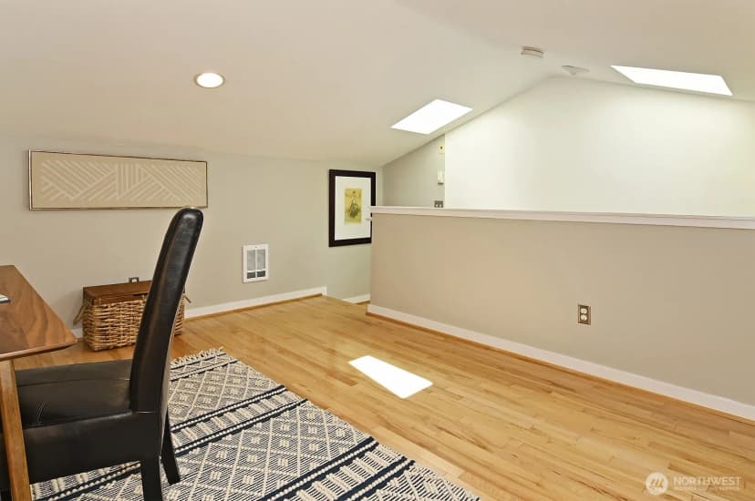 Property photo for 2502 N 50th Street #103, Seattle photo 20
