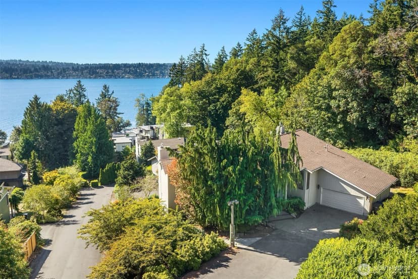 Property photo for 11925 73rd Place Ne, Kirkland photo 35