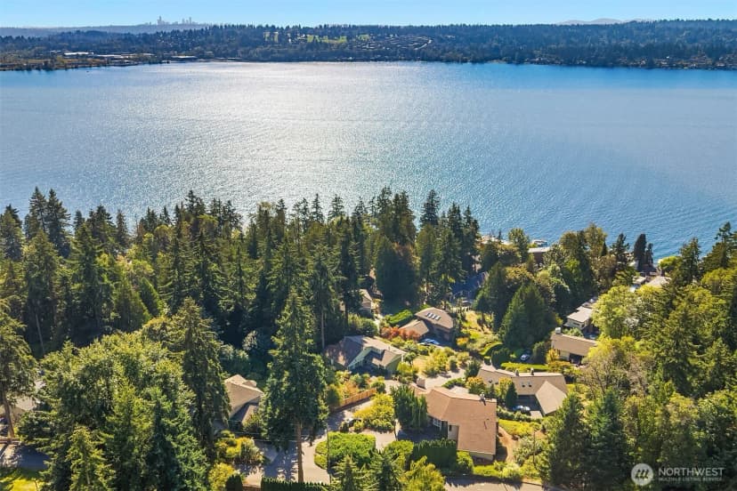Property photo for 11925 73rd Place Ne, Kirkland photo 36