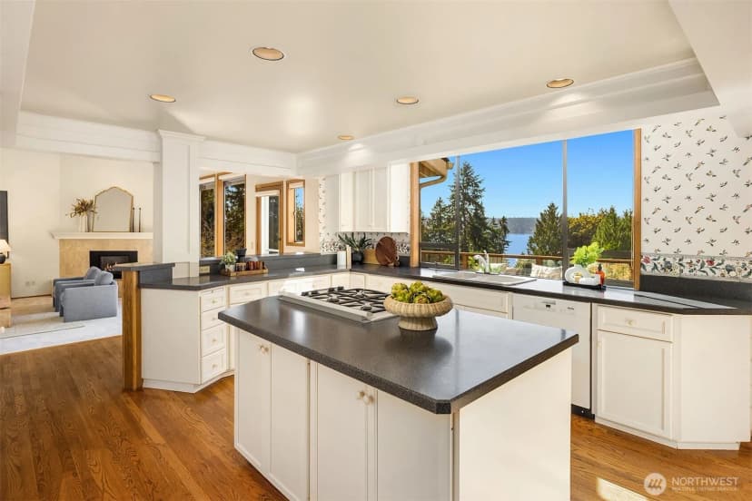 Property photo for 11925 73rd Place Ne, Kirkland photo 10