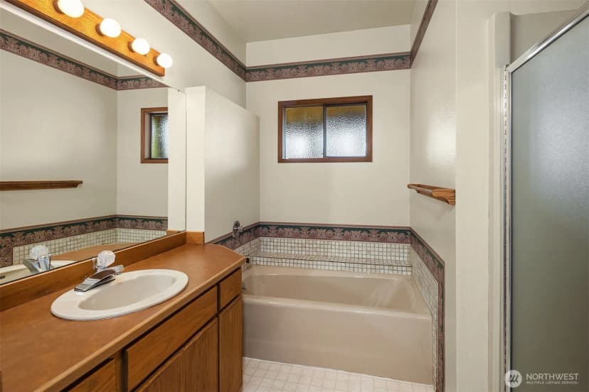 Property photo for 11925 73rd Place Ne, Kirkland photo 29