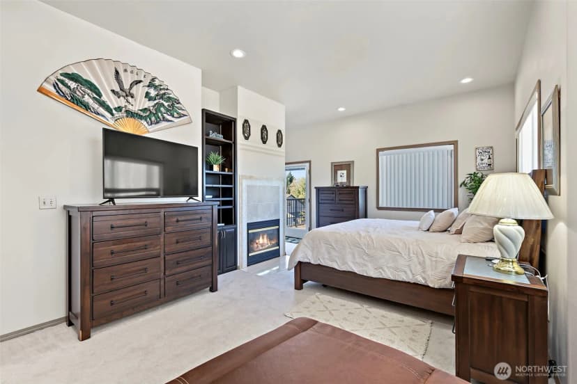 Property photo for 10821 Crestwood Drive S, Seattle photo 23