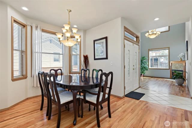 Property photo for 10821 Crestwood Drive S, Seattle photo 5