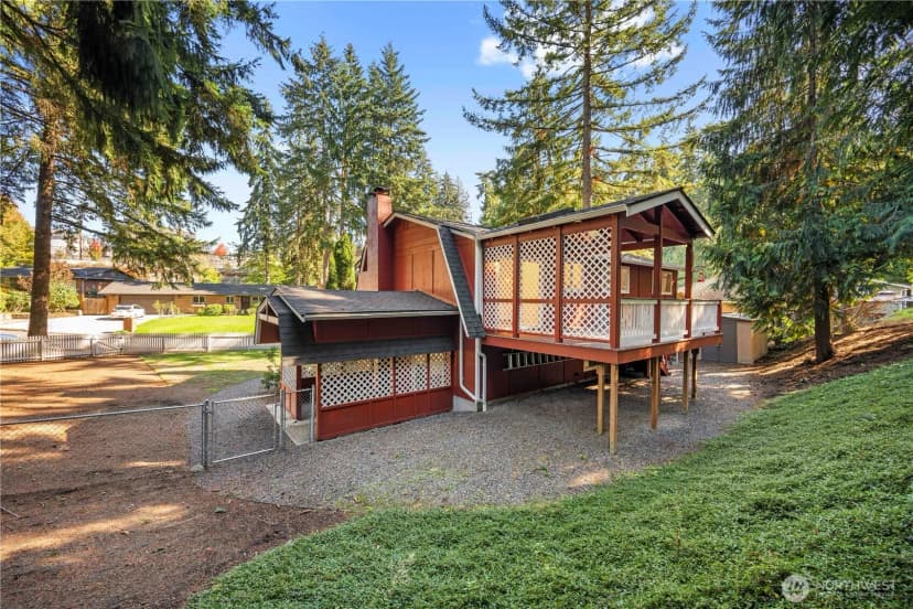 Property photo for 19216 34th Drive Se, Bothell photo 20