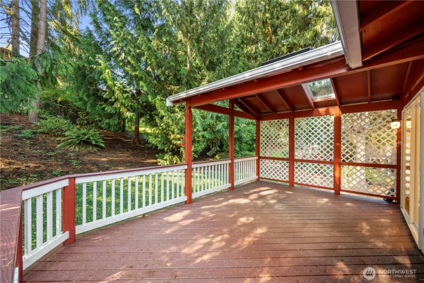 Property photo for 19216 34th Drive Se, Bothell photo 18