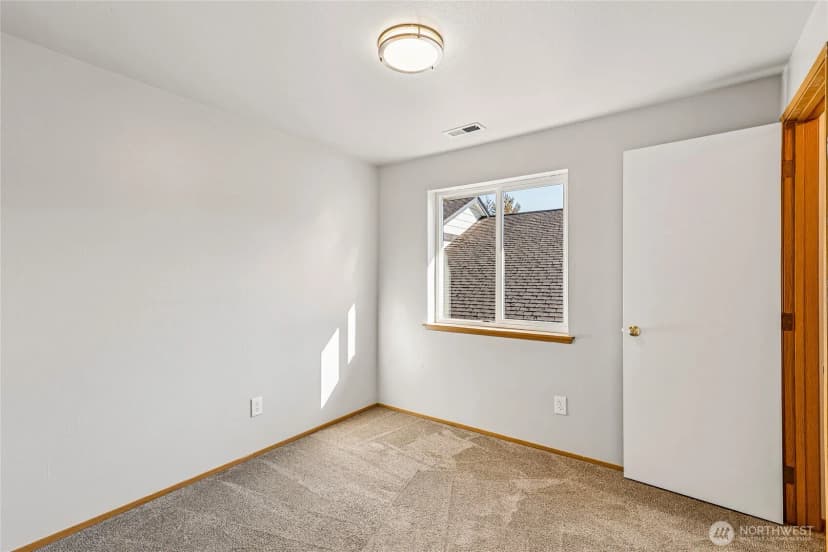 Property photo for 17524 27th Avenue Ne, Marysville photo 26
