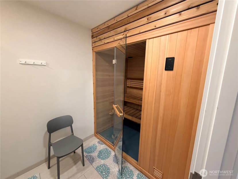 Property photo for 1723 Ne 179th St #2, Shoreline photo 17