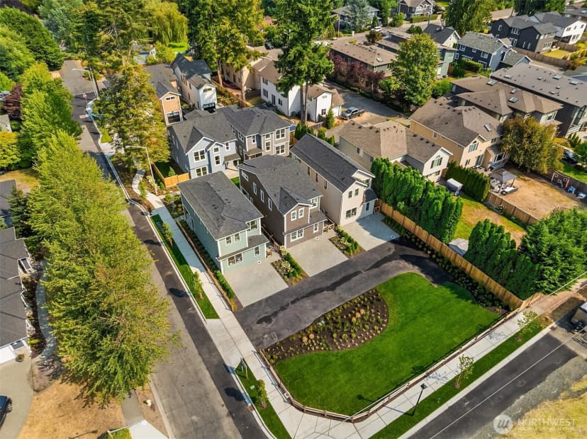 Property photo for 12507 Ne 94th Street, Kirkland