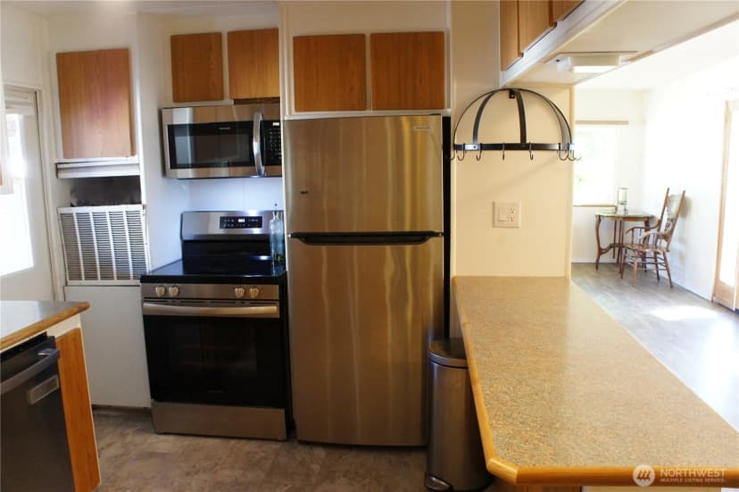 Property photo for 18501 52nd Ave W #60, Lynnwood photo 8