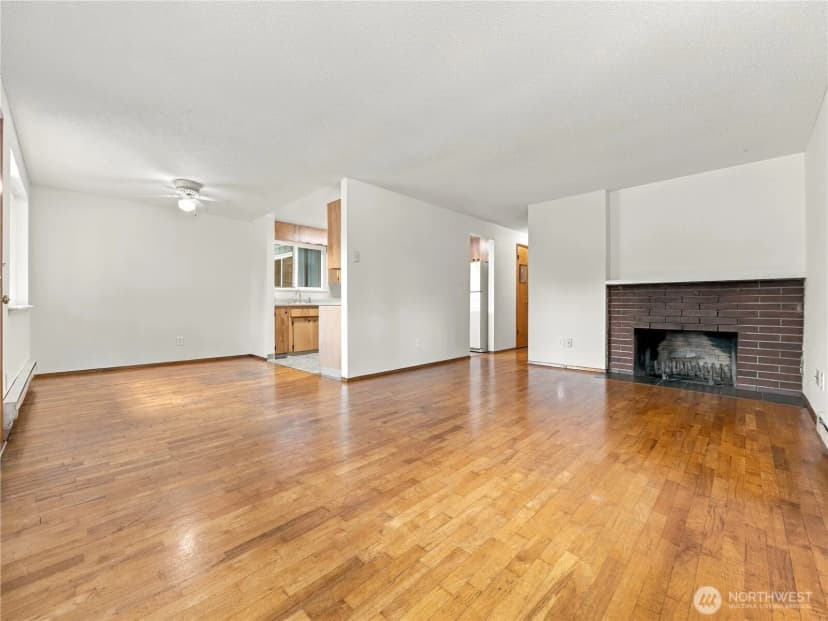 Property photo for 1609 E Wright Avenue, Tacoma photo 5