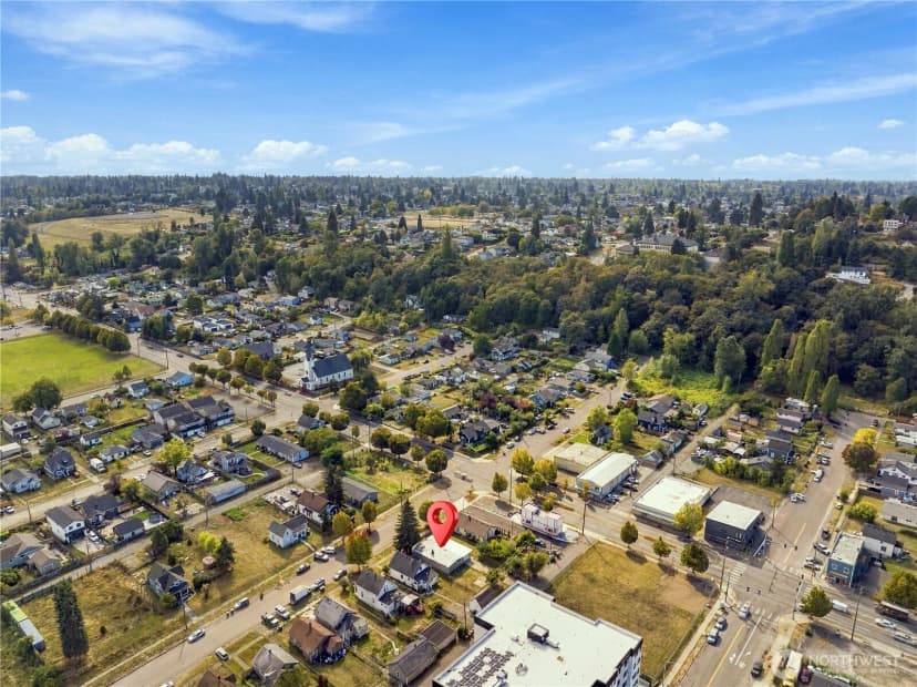 Property photo for 1609 E Wright Avenue, Tacoma photo 39