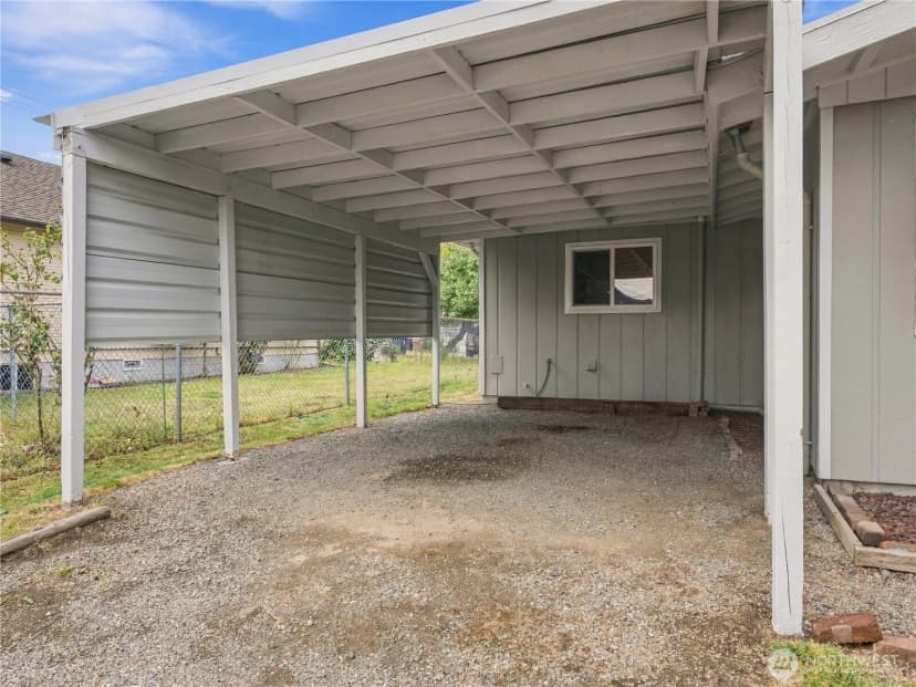 Property photo for 1609 E Wright Avenue, Tacoma photo 28