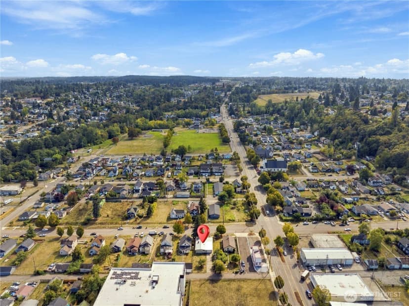 Property photo for 1609 E Wright Avenue, Tacoma photo 40