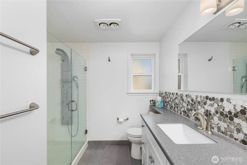 Property photo for 7111 Linden Avenue N #304, Seattle photo 21