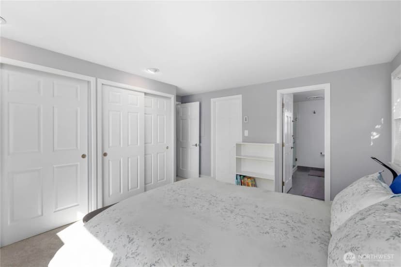 Property photo for 7111 Linden Avenue N #304, Seattle photo 18