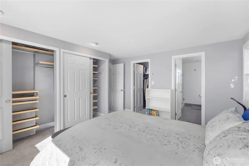 Property photo for 7111 Linden Avenue N #304, Seattle photo 19