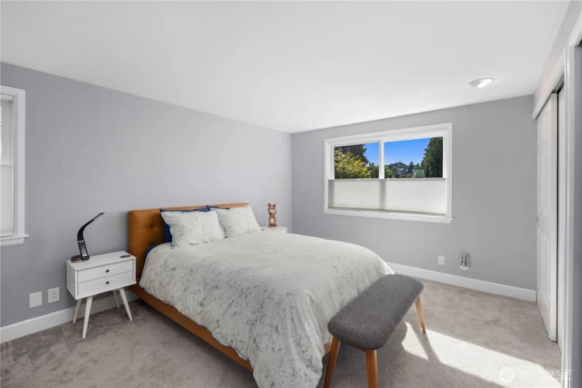 Property photo for 7111 Linden Avenue N #304, Seattle photo 16