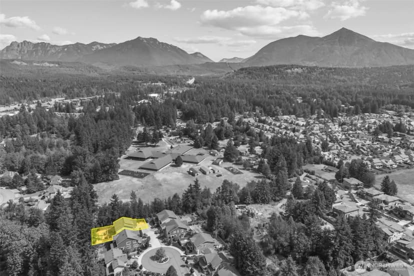 Property photo for 1176 Se 13th Place, North Bend photo 39