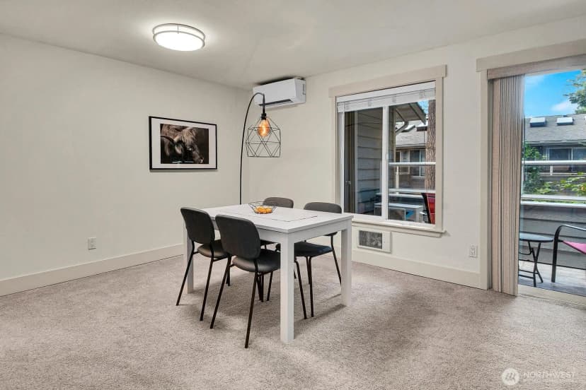 Property photo for 15406 Ne 15th Place #24, Bellevue photo 10