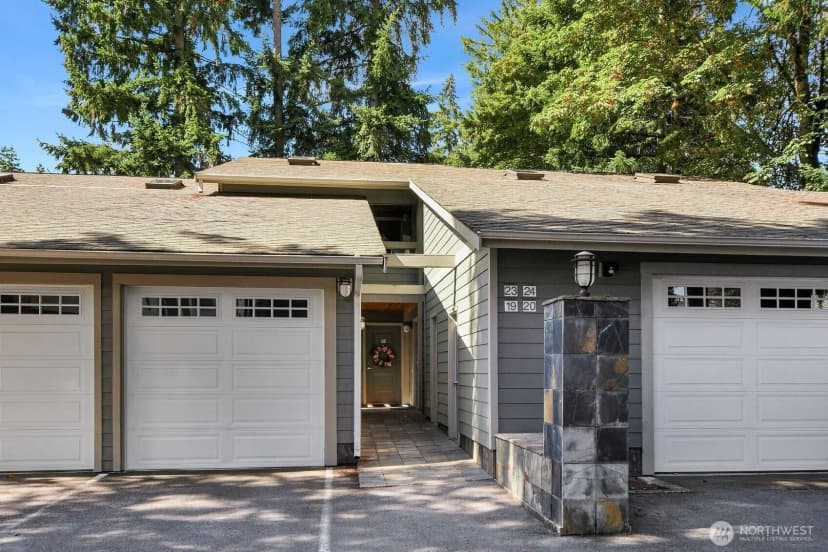 Property photo for 15406 Ne 15th Place #24, Bellevue photo 4