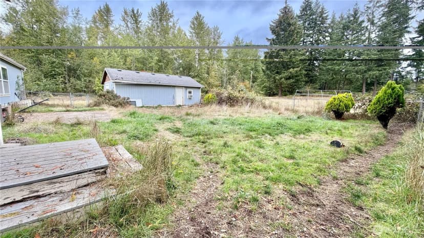 Property photo for 35813 2nd Avenue E, Roy photo 21