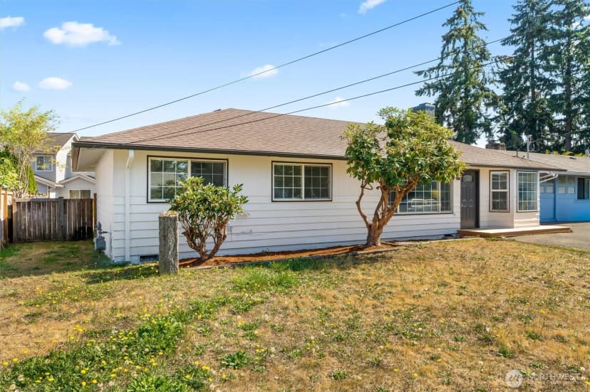 Property photo for 26622 18th Place S, Des Moines