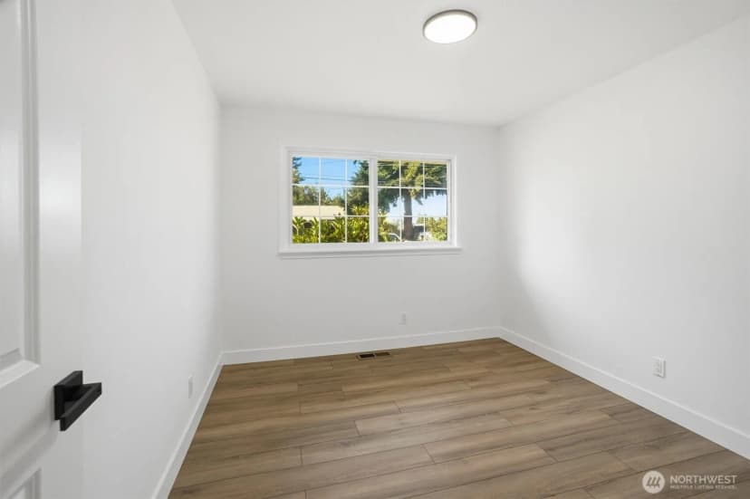 Property photo for 26622 18th Place S, Des Moines photo 21