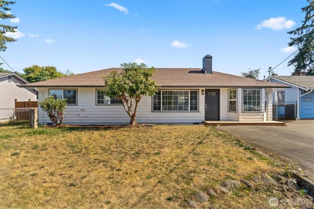 Property photo for 26622 18th Place S, Des Moines photo 4