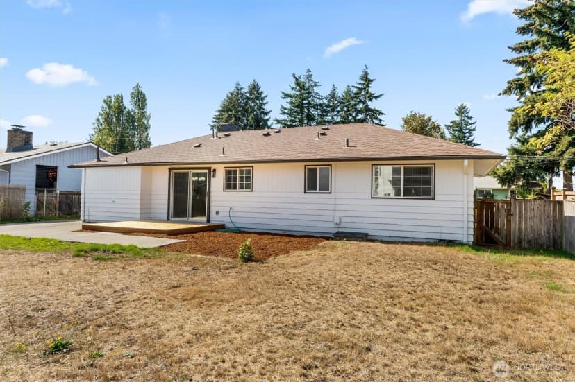 Property photo for 26622 18th Place S, Des Moines photo 31