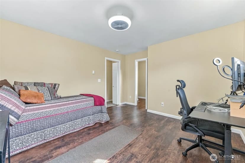 Property photo for 6225 Discovery Street E, Fife photo 24