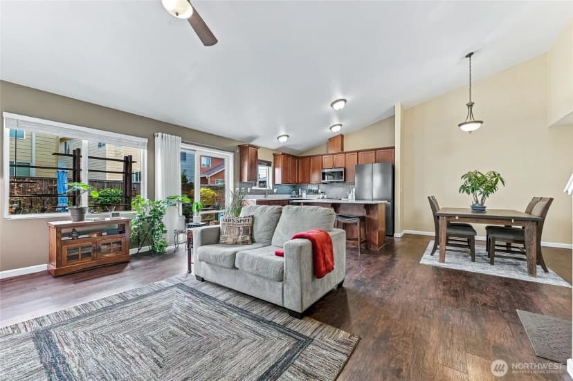 Property photo for 6225 Discovery Street E, Fife photo 17