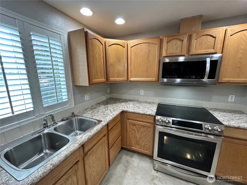 Property photo for 6729 S Mason Avenue, Tacoma photo 11