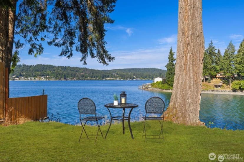 Property photo for 16468 Thorpe Road Ne, Poulsbo