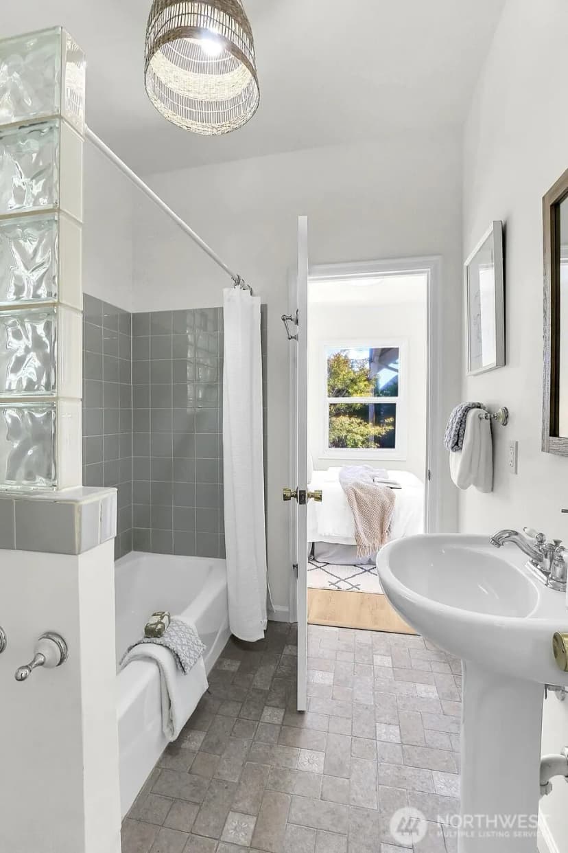 Property photo for 4720 S Findlay Street, Seattle photo 14
