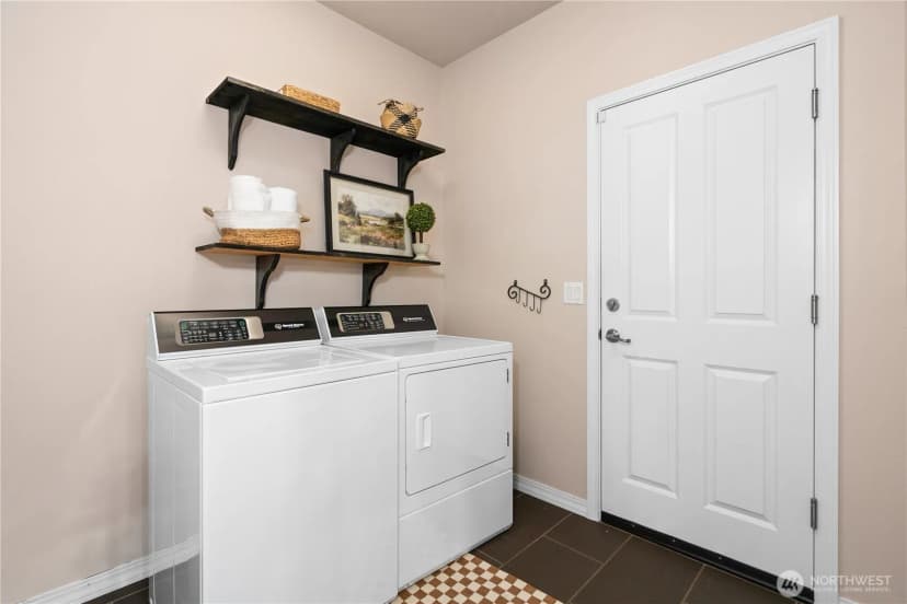Property photo for 14509 Knoll Park Drive E, Bonney Lake photo 13