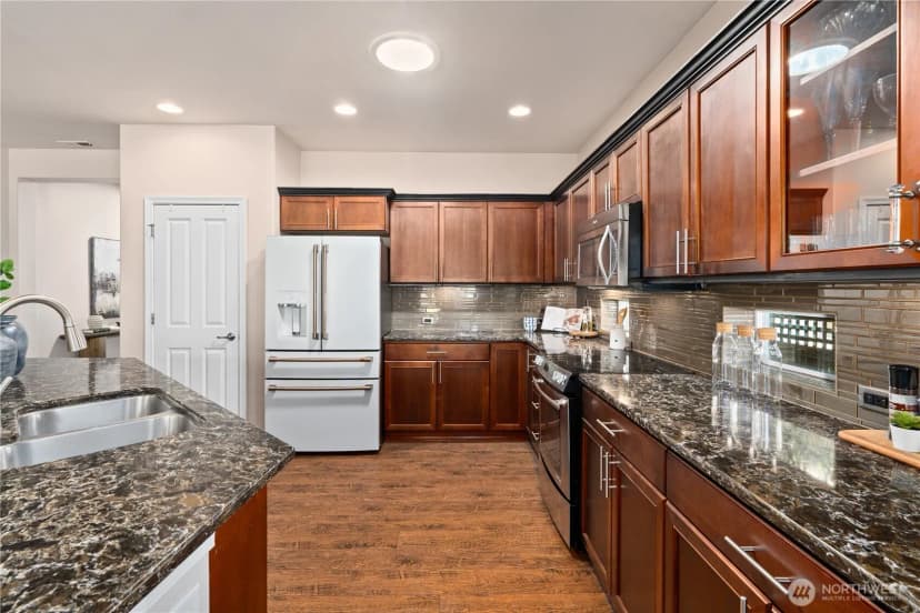 Property photo for 14509 Knoll Park Drive E, Bonney Lake photo 10