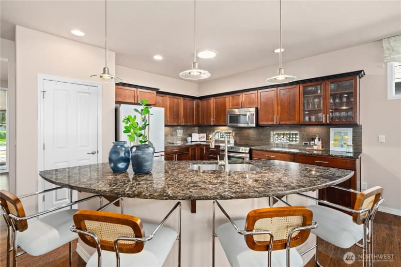Property photo for 14509 Knoll Park Drive E, Bonney Lake photo 9