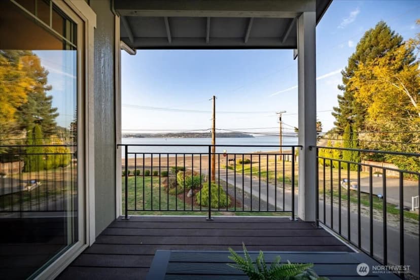Property photo for 1374 Ahlstrom Rd E, Port Orchard photo 20
