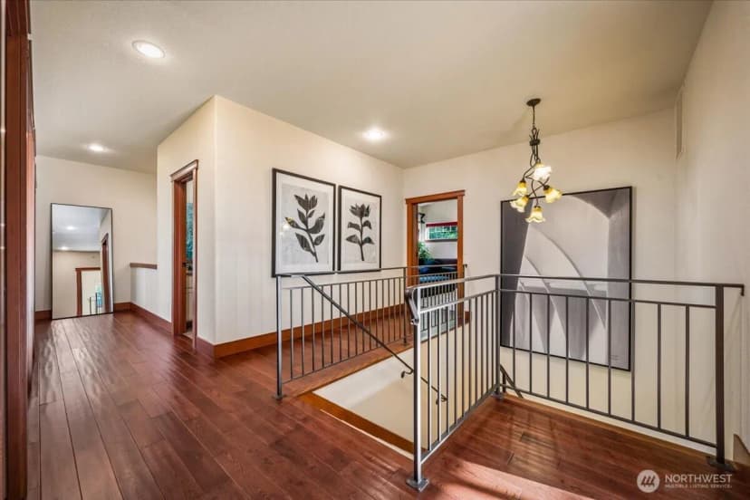Property photo for 1374 Ahlstrom Rd E, Port Orchard photo 15
