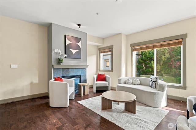 Property photo for 2115 201st Pl Se #j2, Bothell photo 4