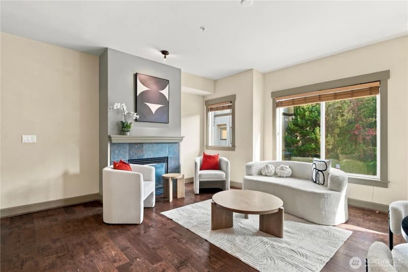 Property photo for 2115 201st Pl Se #j2, Bothell photo 4