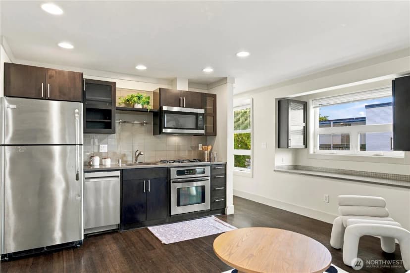 Property photo for 1710 Dexter Ave N #a, Seattle photo 7