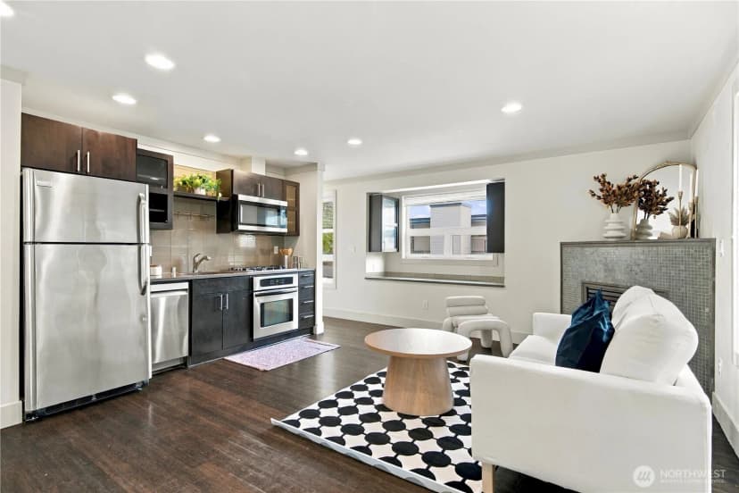 Property photo for 1710 Dexter Ave N #a, Seattle photo 6