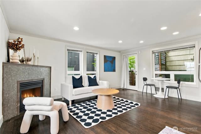 Property photo for 1710 Dexter Ave N #a, Seattle photo 5