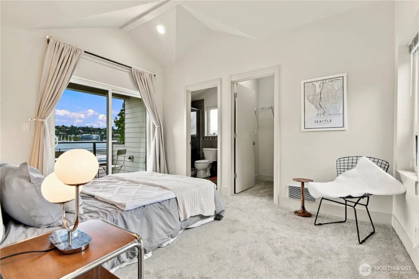 Property photo for 1710 Dexter Ave N #a, Seattle photo 12