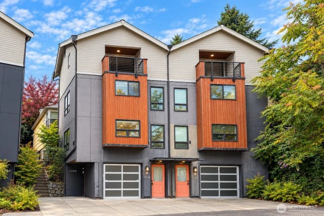 Property photo for 1710 Dexter Ave N #a, Seattle photo 3